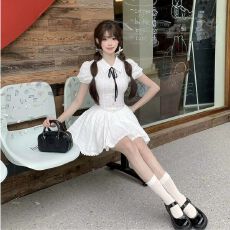 批发设计感学院风甜美少女初恋小白裙蓬蓬裙连衣裙小个子a字短裙