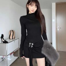 批发下周六女秋冬内搭短裙御姐辣妹长袖收腰裙子半高领黑色包臀连衣