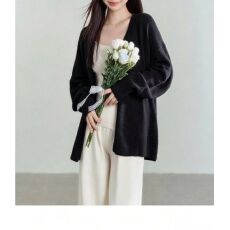 批发温柔韩系早春针织毛衣开衫外套<b class='q'>女</b>宽松慵懒高级氛围感上衣 上新款
