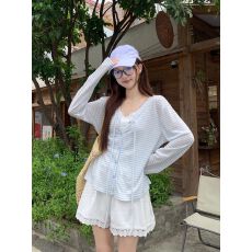 批发薄款系带粉白<b class='q'>条纹</b><b class='q'>针织</b><b class='q'>开衫</b>女 V 领设计感防晒温柔风显瘦上衣