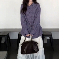 批发大码韩系紫色翻领格纹<b class='q'>衬衫</b>女早秋<b class='q'>新款</b>高级感长袖<b class='q'>衬衣</b>减龄