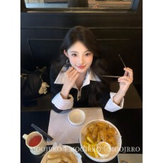 批发MR假两件拼接翻领长袖<b class='q'>衬衫</b>女秋设计感修身收腰上衣<b class='q'>新款</b>