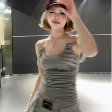 双肩带条纹吊带背心女夏季韩系小众独特设计感辣妹风修身无袖上