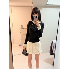 批发法式气质波点花边长袖t恤女秋冬新款<b class='q'>百搭</b>时尚显瘦简约