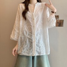 批发实拍大码新中式高级感白色重工蕾丝拼接衬衫女胖MM宽松百搭开衫