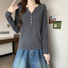 批发实拍大码秋冬剪刀领针织衫<b class='q'>女</b>微胖宽松显瘦v领休闲内搭打底衫<b class='q'>上衣</b>