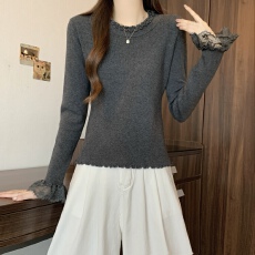 批发实拍<b class='q'>大码</b>秋冬木耳边圆领针织衫女胖MM长袖蕾丝花边显瘦打底衫上衣
