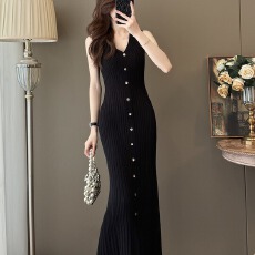 批发黑色V领无袖针织背心连衣裙女夏季收腰显瘦包臀鱼尾裙气质长<b class='q'>裙子</b>
