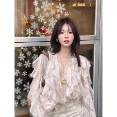 批发实体档口设计感叠层木耳荷叶边宽松V领长袖<b class='q'>雪纺</b>衬衫透视感上衣