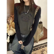 批发实体档口拼接潮流长袖T恤女秋新款设计感修身内搭<b class='q'>打底</b>衫配小包
