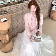 批发实体档口温柔风小众绑带翻领长袖针织开衫女秋季新款软糯毛衣外套