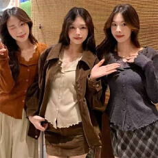 批发实力工厂<b class='q'>秋季</b>新款法式温柔木耳边翻领针织<b class='q'>开衫</b>女蕾丝拼接减龄上衣