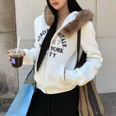 批发实体档口连帽外套女2025新款秋季今年流行爆款修身巨好看的卫衣