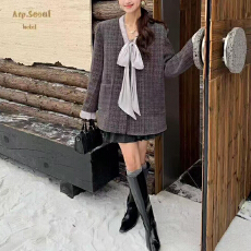 批发实体档口蝴蝶结系带设计感羽绒内胆外套女2025冬季新款小香风上衣