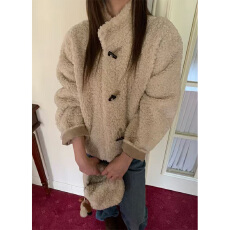 批发实体档口秋冬高级感羊羔毛高领<b class='q'>短</b>外套女2025新款秋季毛衣开衫上衣