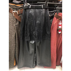 批发实体档口新款高端质感摇滚风纽扣阔脚长裤蕾丝叠穿设计时髦裤子女