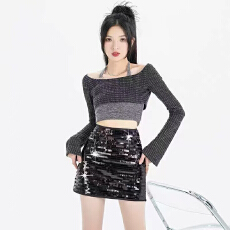 批发实体档口炸街超火亮闪闪设计感个性半身短裙辣妹风性感包臀<b class='q'>裙子</b>女