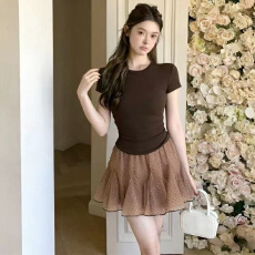 批发实体档口韩版流行网纱波点不规则松紧腰半身裙宽松少女减龄裙子女