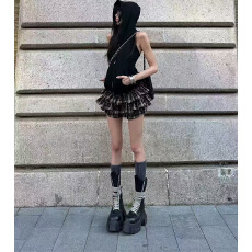 批发实体档口辣妹炸街时尚高腰半身裙格子设计小众修身日常外穿短裙女