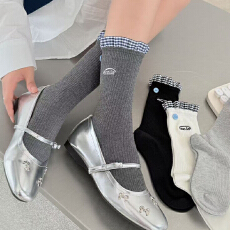 批发5双秋冬格子袜子花边纽扣少女miu系灰色配玛丽珍鞋中筒袜女