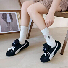 批发可爱丑萌搞怪刺绣系列堆堆袜5双棉外穿潮搭黑白中筒袜个性