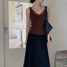 批发秋冬新款保暖背心女士带胸垫蕾丝打底衫加厚马甲修身保暖内衣