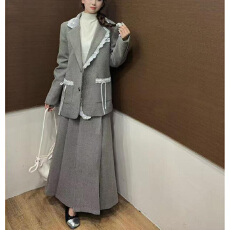 批发实体档口韩系<b class='q'>蕾丝</b>拼接西装外套半身裙女新款高级感气质小香风套装