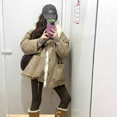 批发实体档口港式气质毛领拼接<b class='q'>牛仔</b>棉服女冬季小个子宽松保暖夹棉外套