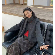 批发实体档口韩版2025小个子<b class='q'>双面</b><b class='q'>羊绒</b>毛呢<b class='q'>大衣</b>女高级感短款小香风外套