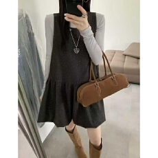 批发实体档口温柔甜美半高领打底衫女两件套秋冬叠穿波点<b class='q'>无袖</b><b class='q'>背心裙</b>潮