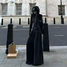 批发实体档口黑色连帽长袖t恤女修身打底上衣+休闲裤显瘦辣妹时尚套装