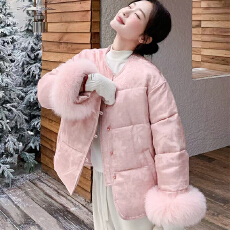 批发实体档口新中式国风奶呼呼粉色毛毛袖口羽绒服新款小个子短款爆款