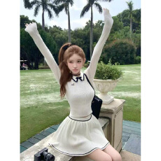 批发实体档口秋冬少女时尚温柔学院风上衣显瘦宽松纯色短裙两件套套装