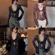 批发实体档口新款性感扭结设计感拼接<b class='q'>T</b><b class='q'>恤</b>深V领纯欲高级别致长袖上衣女