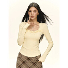 批发实体档口舒适美式流行方领气质木耳边<b class='q'>T</b><b class='q'>恤</b>修身内搭好看长袖上衣女