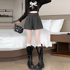 批发实体档口新款毛呢<b class='q'>气质</b>风外穿阔脚短<b class='q'>裤</b>逛街必备爆款时尚休闲<b class='q'>裤</b>子女