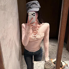 批发实体档口超火性感深V领系带设计感<b class='q'>T</b><b class='q'>恤</b>紧身好看外穿心机长袖上衣女