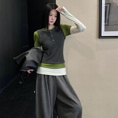 批发实体档口爆款假三件设计叠穿感拼色<b class='q'>T</b><b class='q'>恤</b>修身舒适青春长袖上衣女款