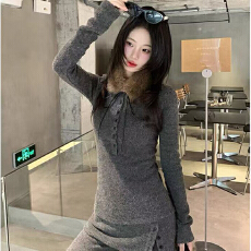 批发实体档口流行文艺淑女风格配毛领好看T恤超美慵懒<b class='q'>显瘦</b>长袖上衣女