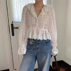 批发实体档口大码韩式甜美风蕾丝拼接<b class='q'>长袖</b>上衣女春夏荷叶边设计感<b class='q'>小衫</b>
