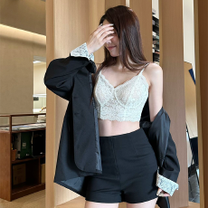 批发实力工厂蕾丝吊带内搭背心防走光裹胸带胸垫叠穿美背<b class='q'>无</b><b class='q'>钢圈</b><b class='q'>文胸</b>
