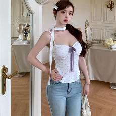 批发实力工厂纯欲辣妹碎花挂脖吊带修身显瘦纯欲风碎花吊带上衣