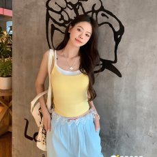 批发实力工厂夏季新款假两件纯欲吊带背心内搭自胸垫<b class='q'>修身</b>显瘦百搭上衣