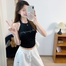 批发实力工厂美式复古烫钻蕾丝挂脖吊带背心女2026秋<b class='q'>冬</b>季新款修身上衣