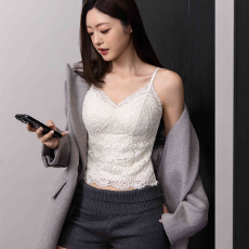 批发实力工厂法式性感美背蕾丝<b class='q'>吊带</b><b class='q'>背心</b>女带胸垫<b class='q'>文胸</b>一体磨毛保暖上衣