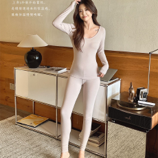 批发实力工厂鹅蛋领打底套装盒装女长袖修身舒适显瘦打底秋衣秋裤