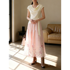 批发实拍设计感法式小众重工刺绣花朵欧根纱A字裙 高腰显瘦拼接半身裙