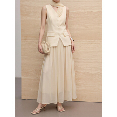 批发实拍法式小众设计感韩国V领马甲雪纺半裙两件套 时尚外套<b class='q'>套装</b>