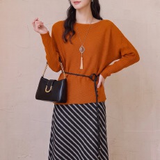 批发实拍宽松蝙蝠袖坑条一字领毛衣女秋冬 百搭<b class='q'>长袖</b>丝光羊毛针织衫