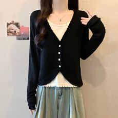 批发实拍 胖妹妹春装大码<b class='q'>女装</b>假两件木耳边套头显瘦针织衫设计感上衣